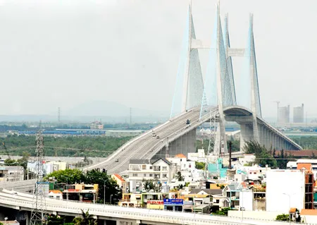 Cầu Phú Mỹ tại TPHCM. Ảnh: ĐỨC TRÍ